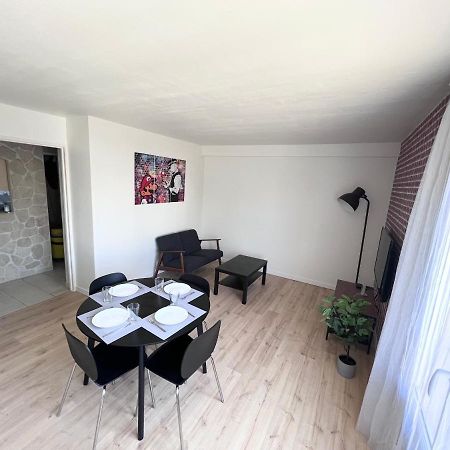 Ambiance, Convivialite Et Emplacement Orléans Exteriör bild